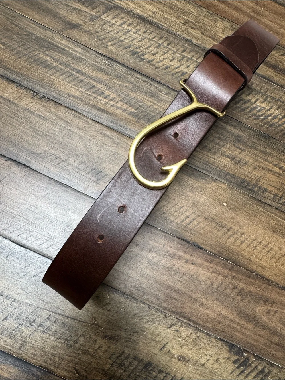 Vineyard Vines classic brown